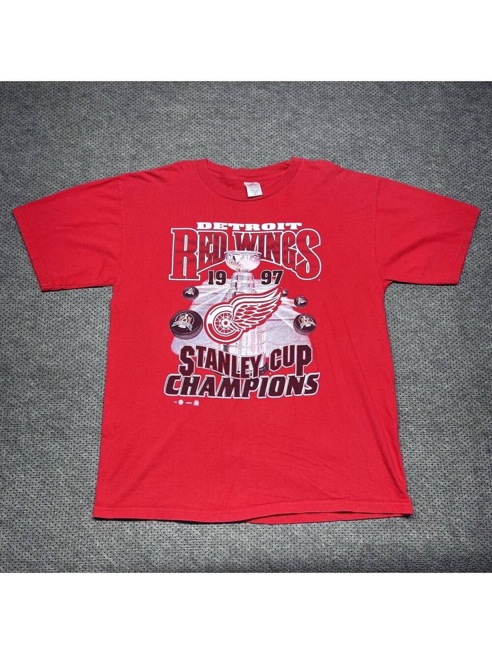 Vintage 1997 Detroit Red Wings Stanley Cup Champions Hockey T-Shirt XL RARE MENS